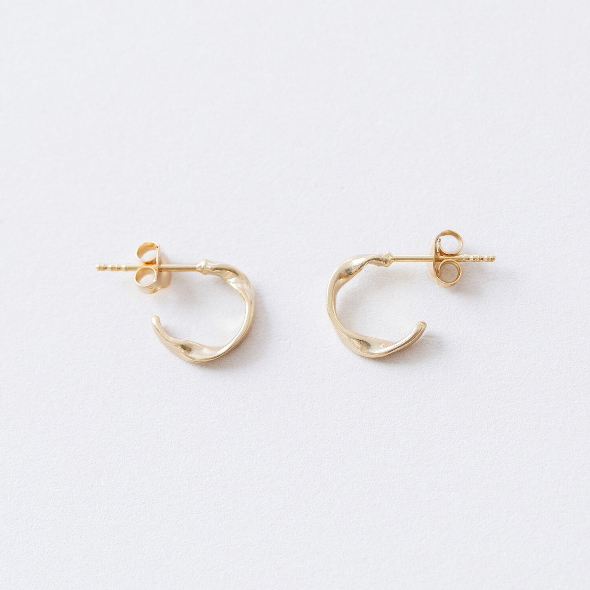 SSP814：ツイストフープピアス / Twist hoop Pierce （SV925)...