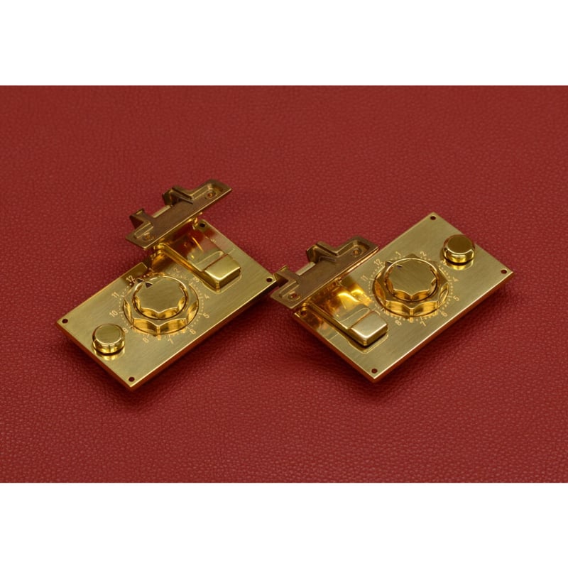 希少古物　錠前 006. 横引き錠 CH4W / natural brass | Global Highend