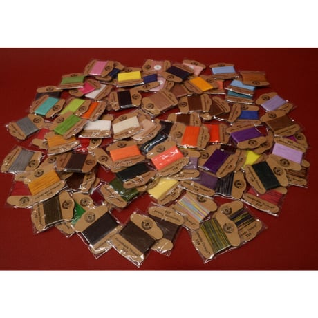 Meisi xiang twist waxed  ポリエステル糸 スペシャルギフトボックス (84色セット) / 0.52mm