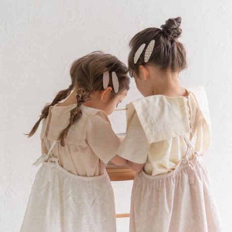 apron dress : white lace