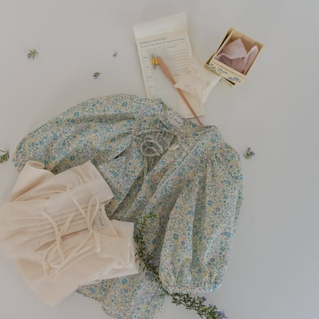 flora blouse blouse：2color