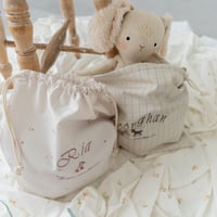 name embroidery drawstring bag : 3color