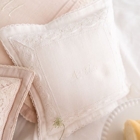 【del 4】× june littlecloset collaboration Night night cushion : white