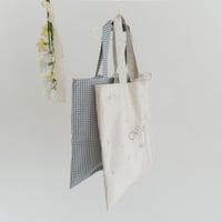 name embroidery bag : calin flower / blue ginghamcheck