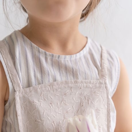 w button no sleeve / white lace : dobby cream :  dobby stripe