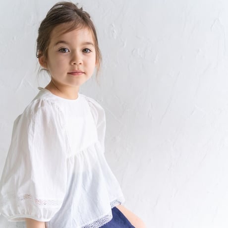 volume sleeve blouse : dobby white