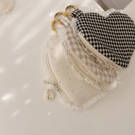 【reserve】frill heart pouch charm ：3color