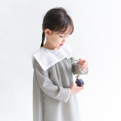 collar dress : gingham check