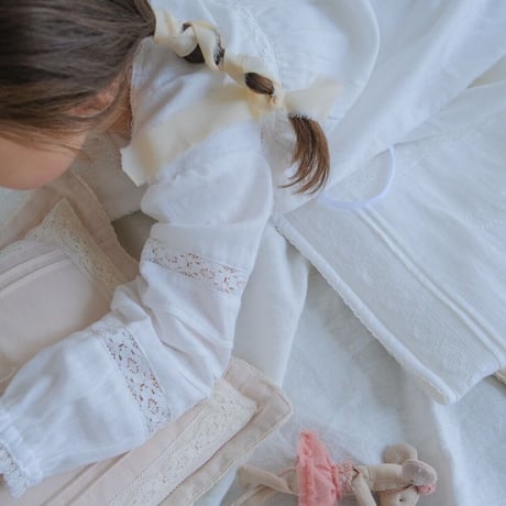 【del 4】× june littlecloset collaboration Night night cushion : white