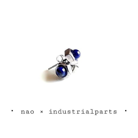 ナットピアス-ラピスラズリ