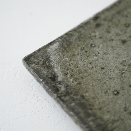 NO.15　八田亨　白掛tileplate　正方小