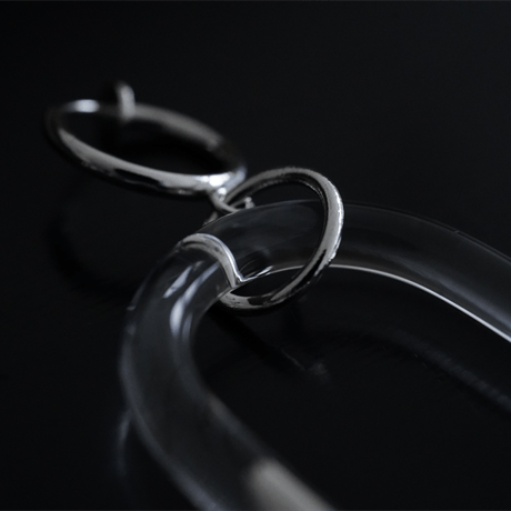 BELLEZA Glass Jewelry　プラチナチェーンイヤリング
