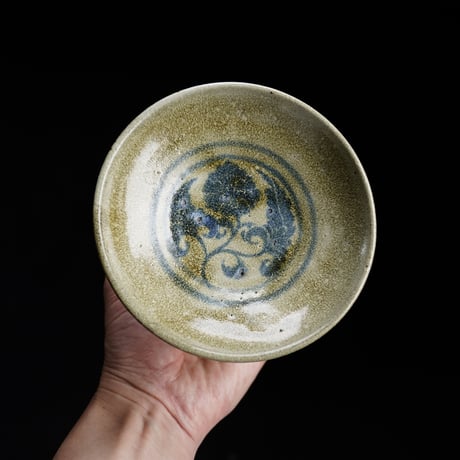 梅本尋司　U-88-1　青花牡丹文台皿　中国