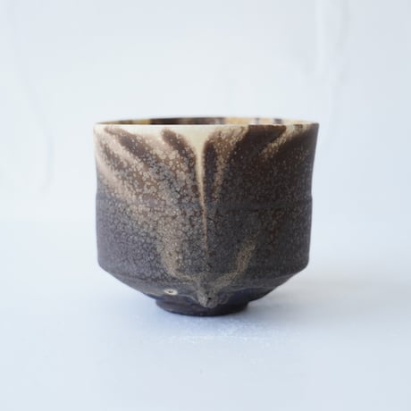 県指定重要無形文化財　松田華山　備前面取花入　四方桟共箱　共布　栞　e56 県指定重要無形文化財 松田華山 備前面取花入 四方桟共箱 共布