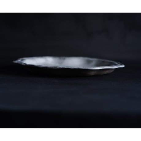 隣窯　　曇天輪花スクエア皿　Φ22.7㎝　C