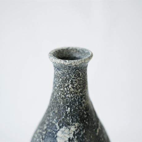 NO.37-2　芳賀稔　地殻　輪立　H16㎝