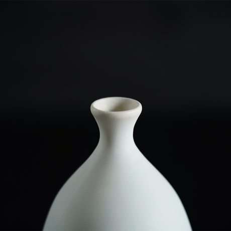 NO.40-2　　岩崎龍二　花器　　　アイスグリーン