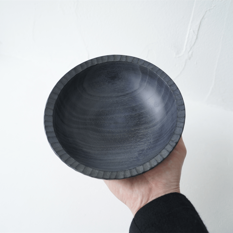 No.43 吉田欣司 ボウル彫 size：中 A 【胡桃／漆】 | JIBITA