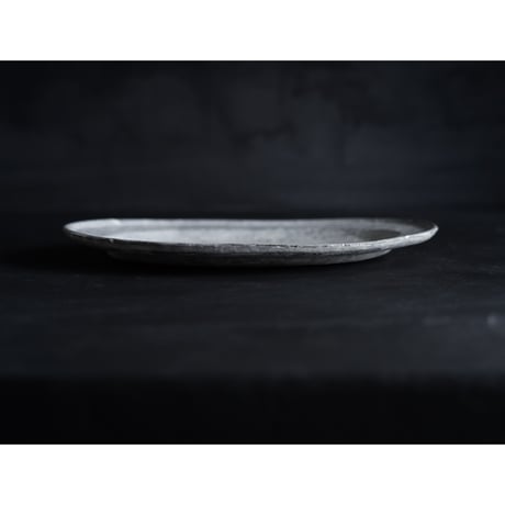 隣窯　　曇天リムオーバル皿  size：M　ｗ27㎝