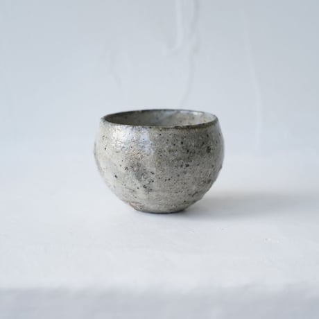 八田亨　白掛丸碗　B