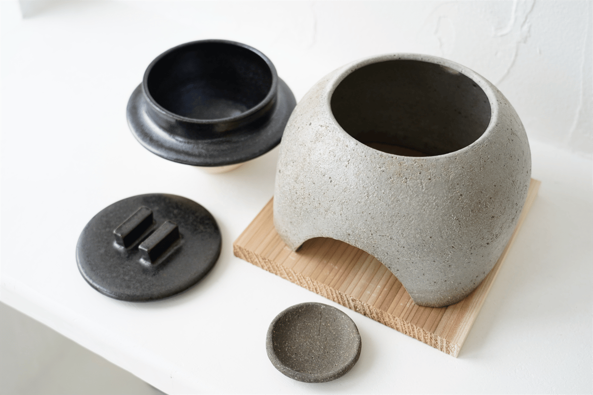 NO.25 大杉康伸 かまどはん（1合炊き） 艶黒×灰 | JIBITA