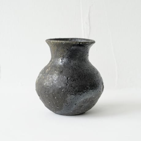 №31　八田亨　自然釉花器