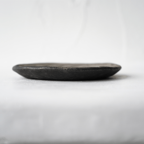 NO.23-9　芳賀稔　黒銀5寸皿　Φ14㎝