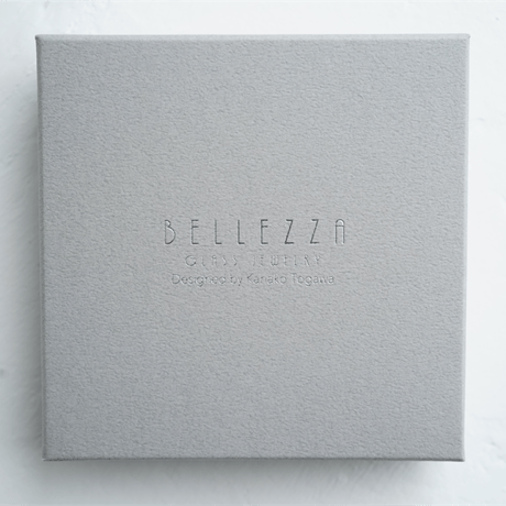 BELLEZA Glass Jewelry　ゴールドチェーンイヤリング