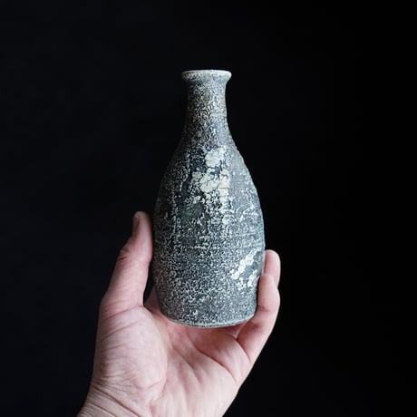NO.37-2　芳賀稔　地殻　輪立　H16㎝