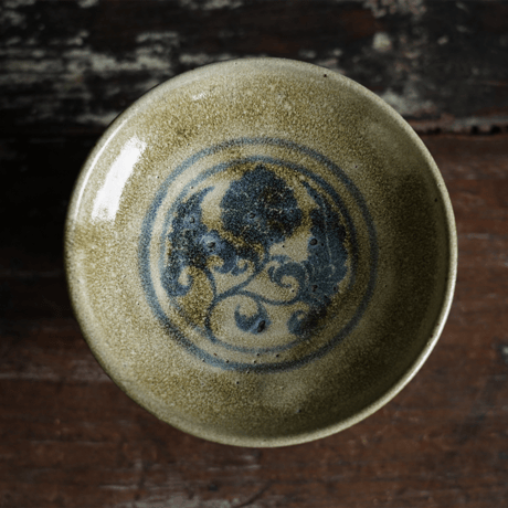 梅本尋司　U-88-1　青花牡丹文台皿　中国