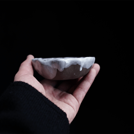 隣窯　　曇天輪花小鉢　DT　　B