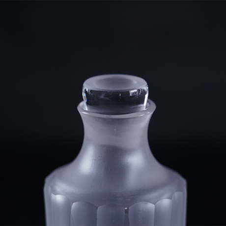 8-4　貴島雄太朗　削紋oil bottle