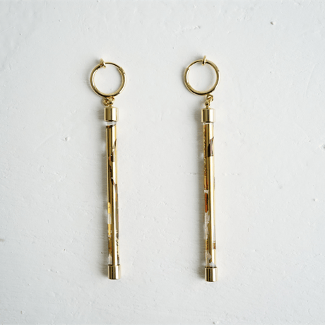 BELLEZA Glass Jewelry　ロングゴールドイヤリング