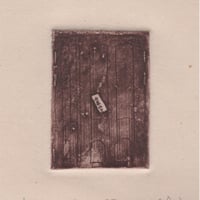 古屋郁　銅版画　24「お札のドア」　ed.1/7