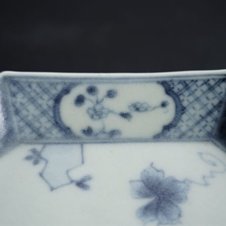 村山朋子　34　地紋鳥角皿M