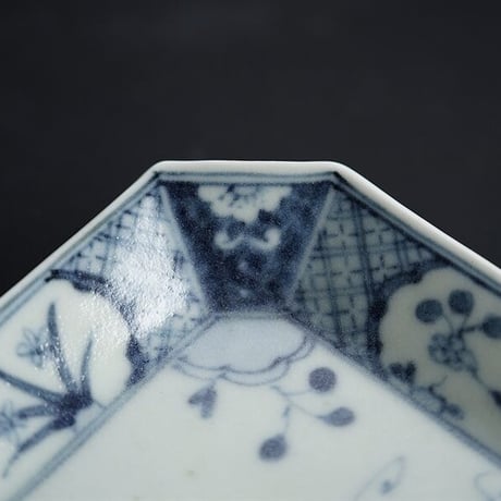 村山朋子　34　地紋鳥角皿M