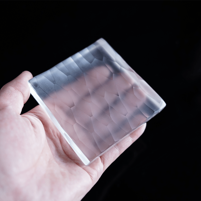 22-1 貴島雄太朗 削紋角皿 小 | JIBITA