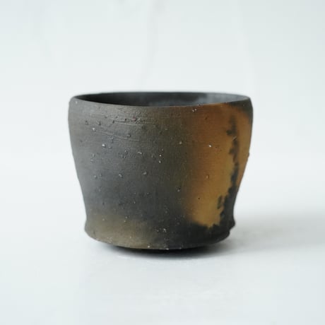 NO.4-6　　仲岡信人　　炭化カップ