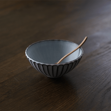 N▶400　しのぎ碗　小　gray