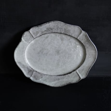 隣窯　　曇天輪花オーバル皿  size：M 　ｗ24.4㎝　A