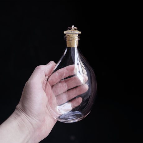 菊地大護　3.  Skittel　hip flask