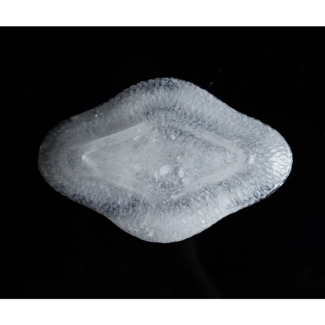 ミウラユリナ　M　槌目花皿　L　white