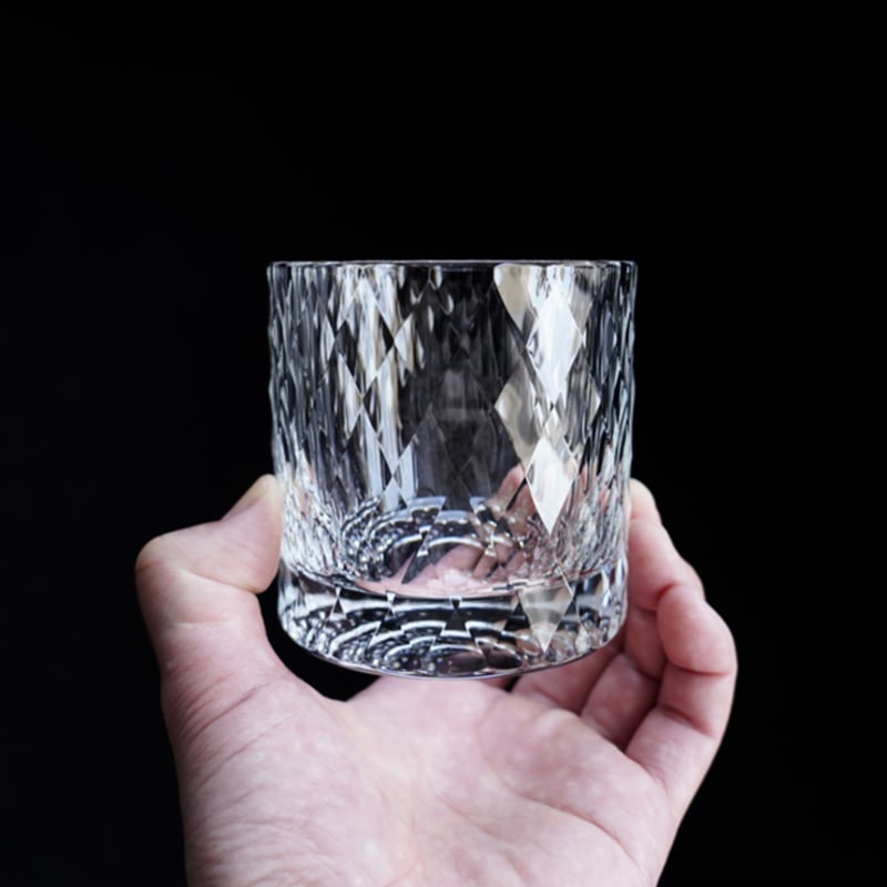 美品 未使用 西垣聡さん ガラス酒器 valo ぐい呑み｜西垣聡 - 縁煌 (えにしら) オンラインショップ