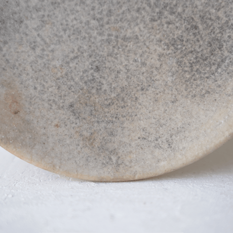 NO.45-2　芳賀稔　埋め焼き白　5寸皿　Φ14㎝