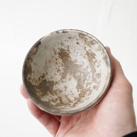 NO.11-1　芳賀稔　剥白４寸鉢　Φ10.5㎝