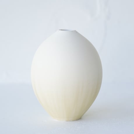 NO.43-1　　岩崎龍二　花器　　　煌赫