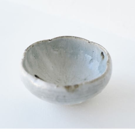 NO.148　八田亨　灰釉輪花鉢　大