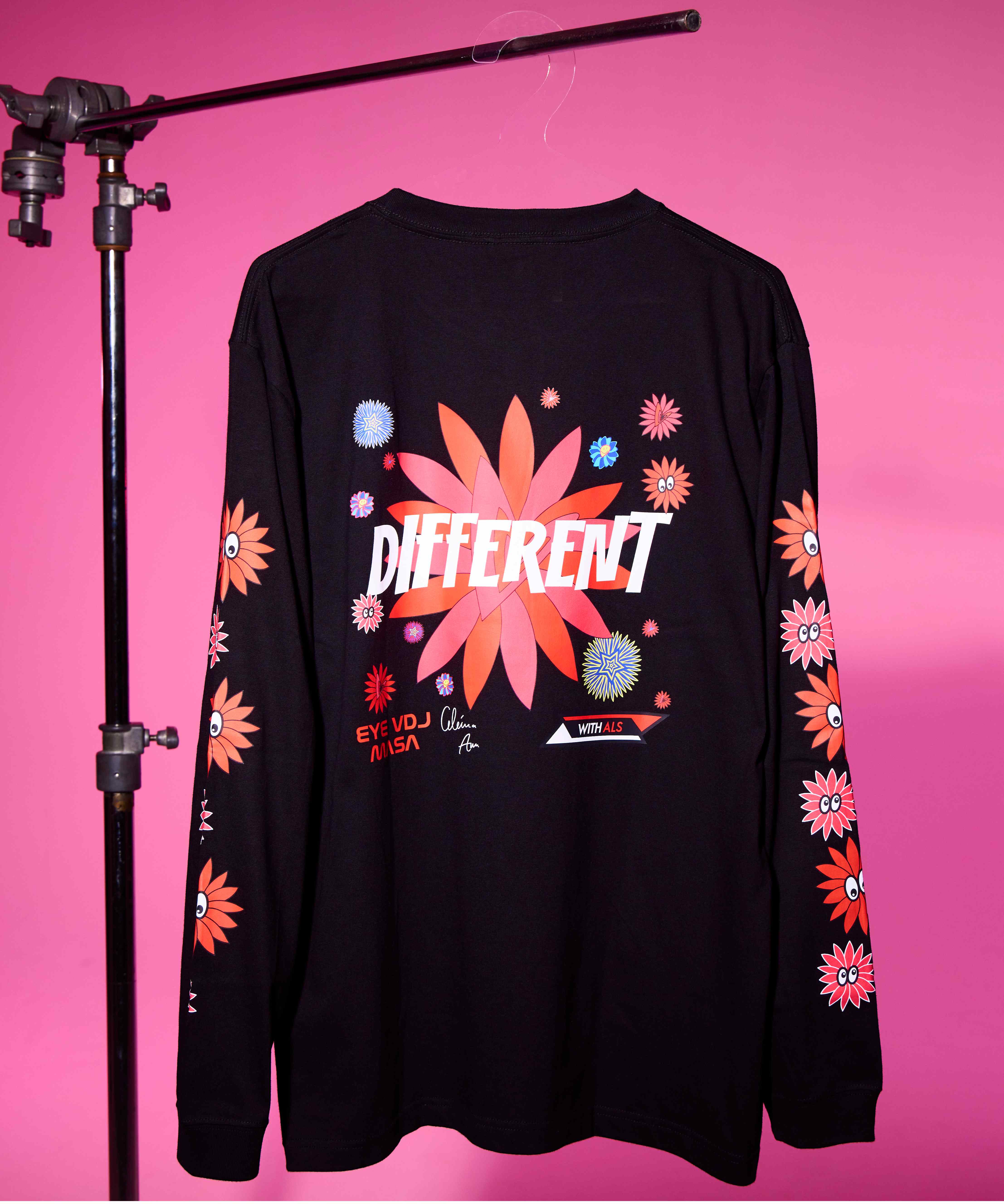 DIFFERENT チャリティーロングTシャツ BLACK | 01 BORDERLESS WEAR