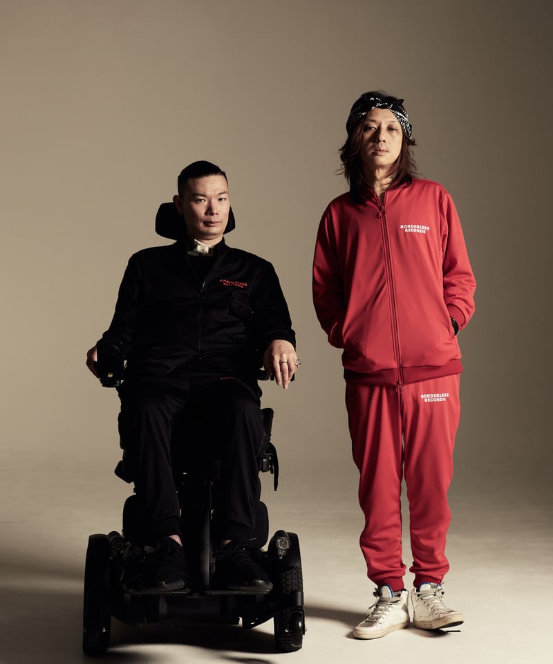 BORDERLESS RECORDS』 コラボジャージブルゾン (BLACK) | 01 B BORDERLESS RECORDS』 コラボジャージブルゾン (BLACK) | 01 B