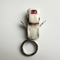 Tomica 2000GT
